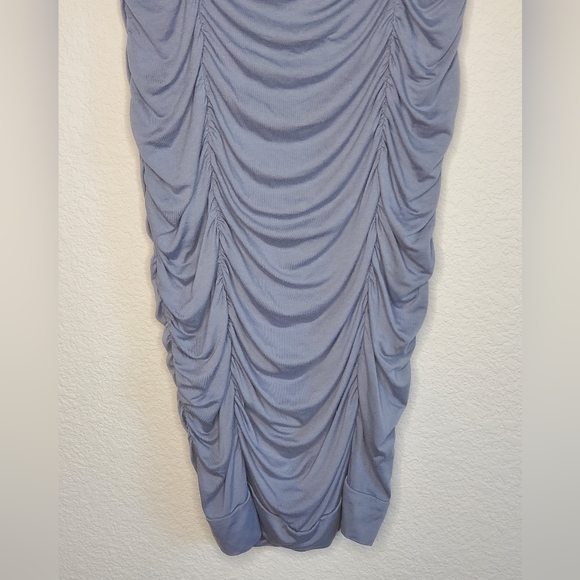 Venus Ruched Dress - Picture 4 of 9